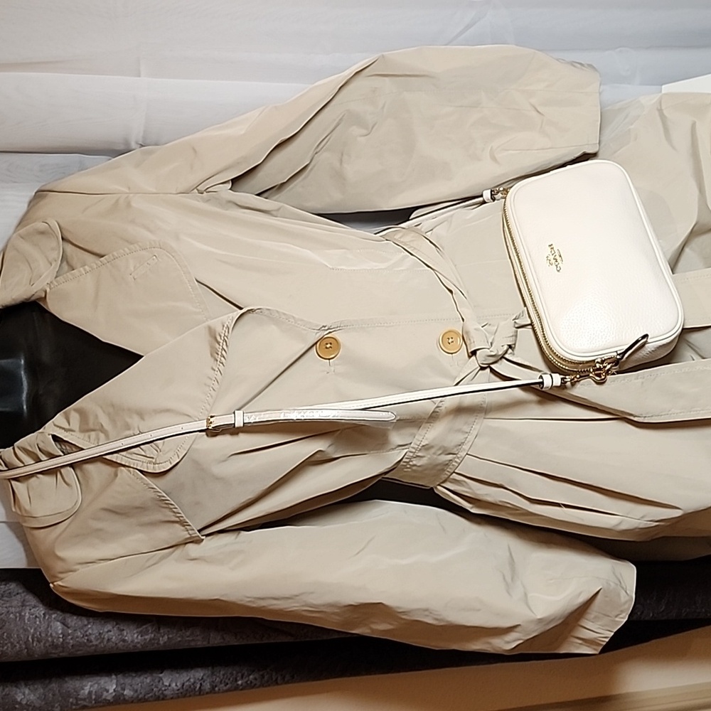 Coach Anna Fold-over Clutch Crossbody And Camera Bag With Strap - Picture 17 of 17